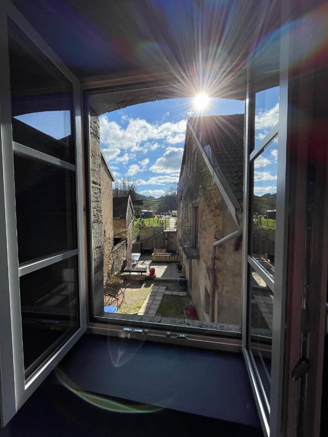 Appartement Au Coeur D'Arbois Eksteriør billede
